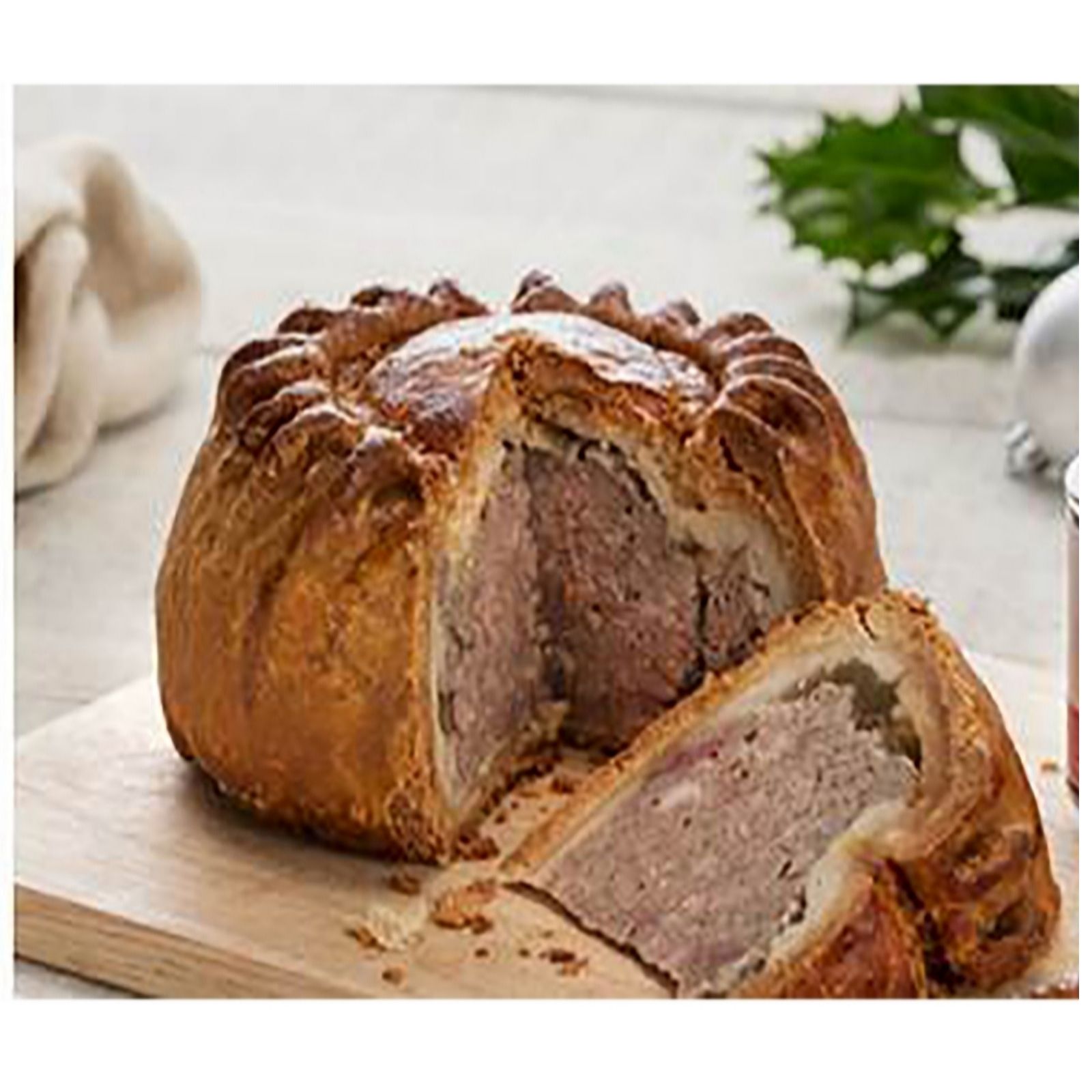 The Real Pie Company 2.5kg Family Favourite Sharing Pork Pie QVC UK
