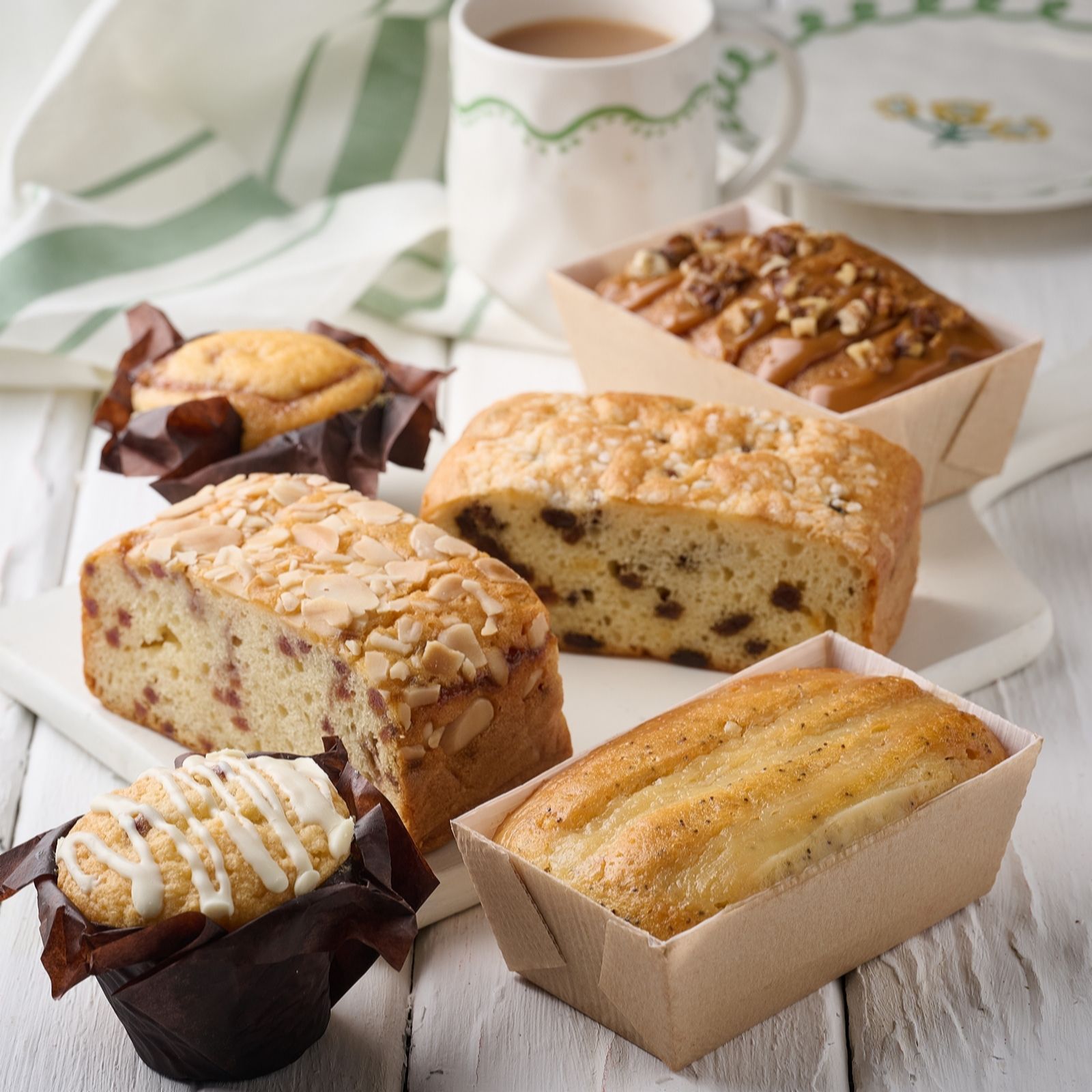 The Original Cake Company 6 Piece Summer Selection Box