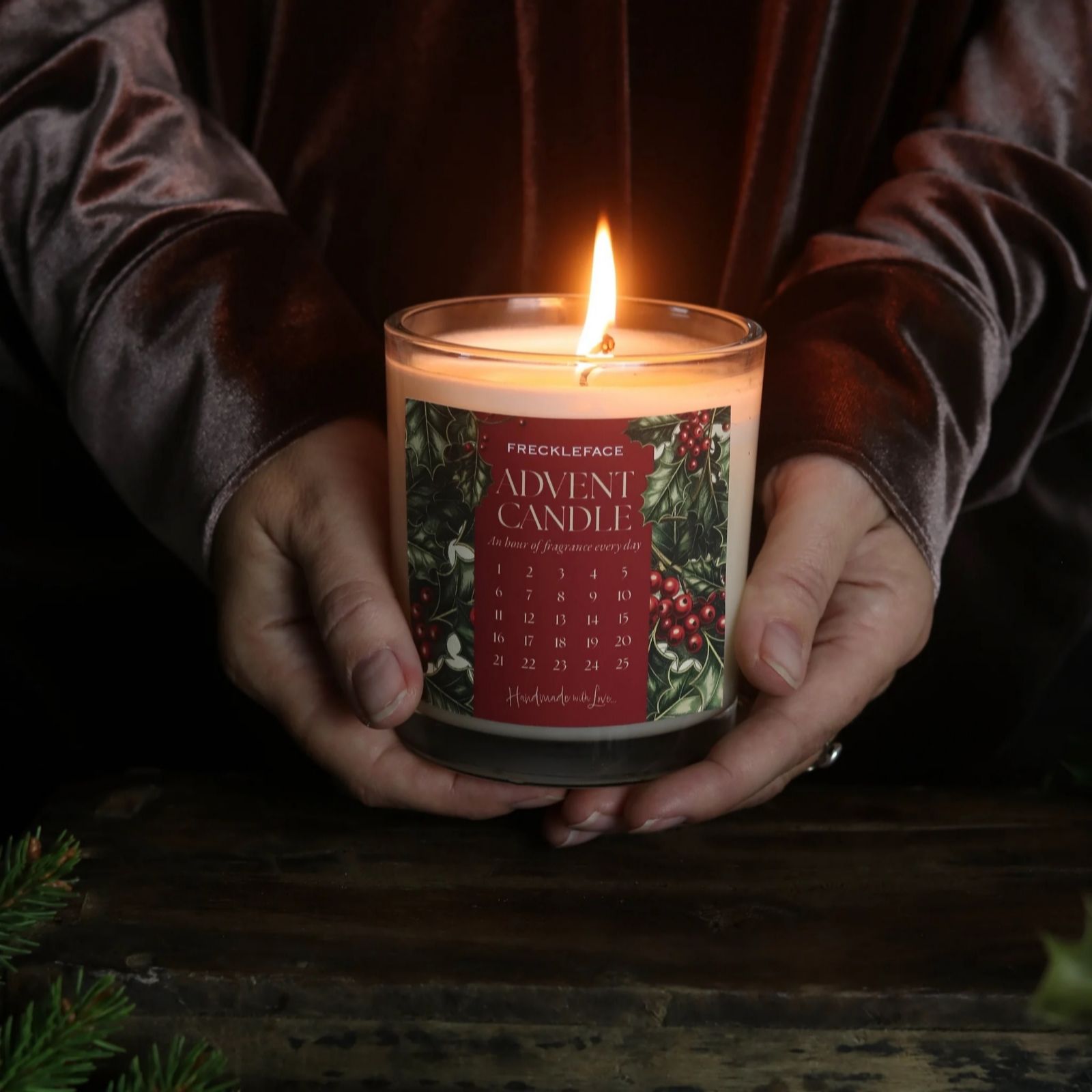 Freckleface Advent Candle with Wax Melt Cracker Gift