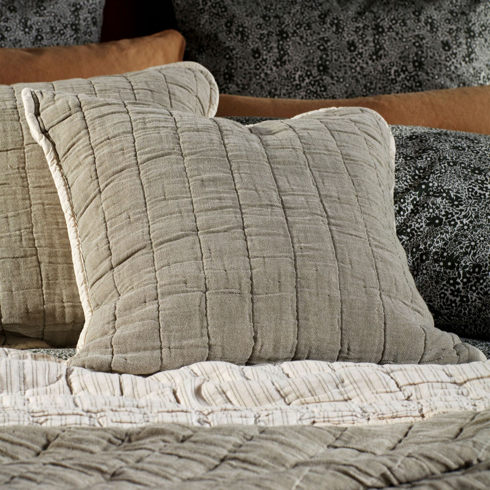 Secret Linen Store Vivienne Cotton 2 Small Square Cushion Cover