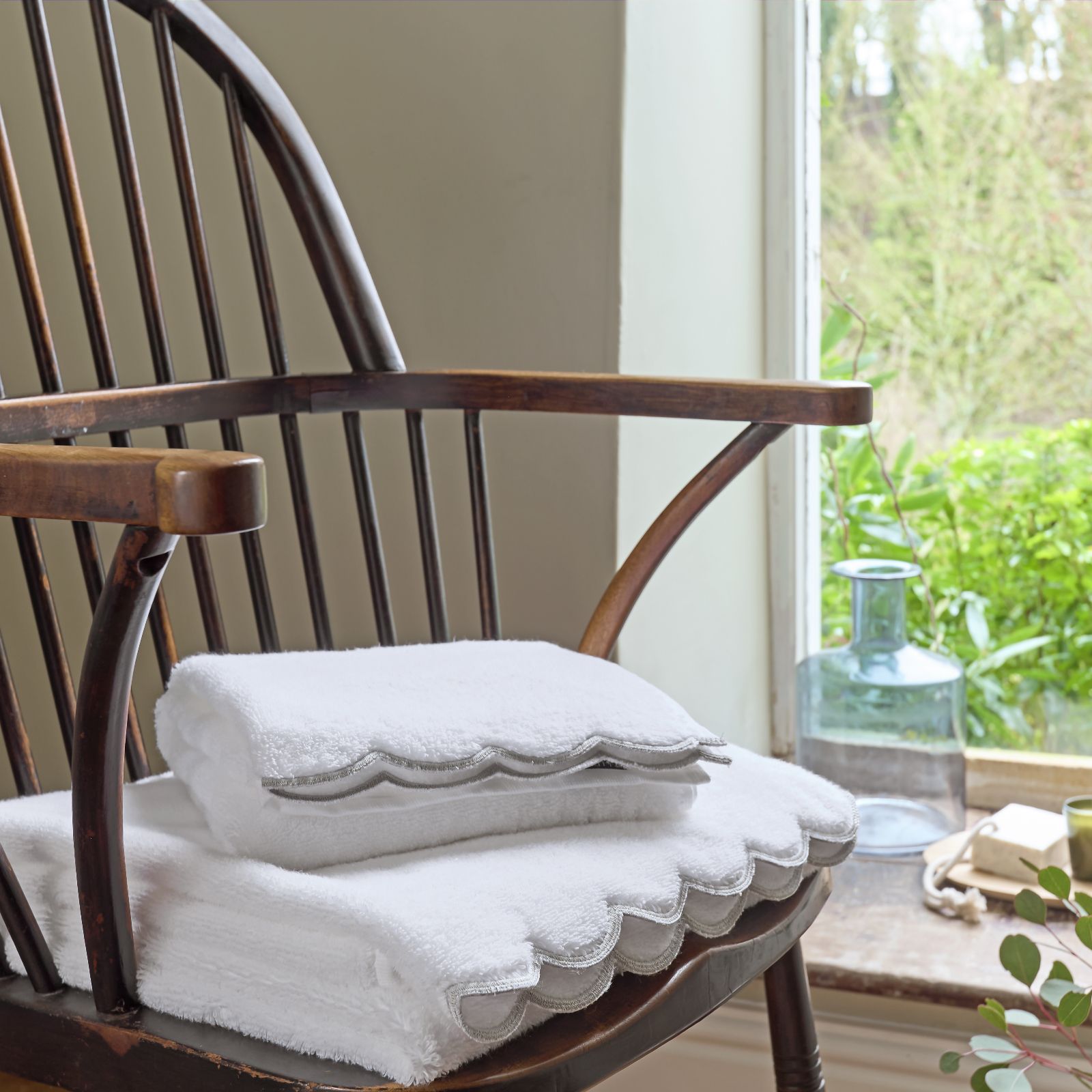 Christy Scallop Edge Towel Bundle