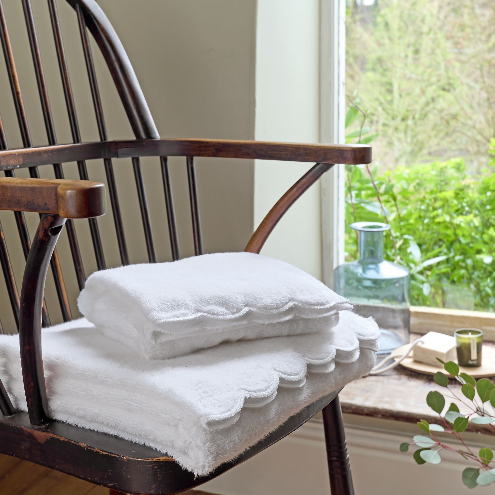 Christy Scallop Edge 4 Piece Towel Bundle