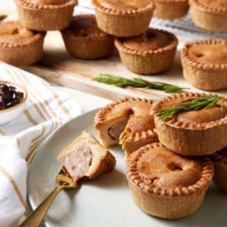 Toppings Pies 12 Dinky Traditional Pork Pies