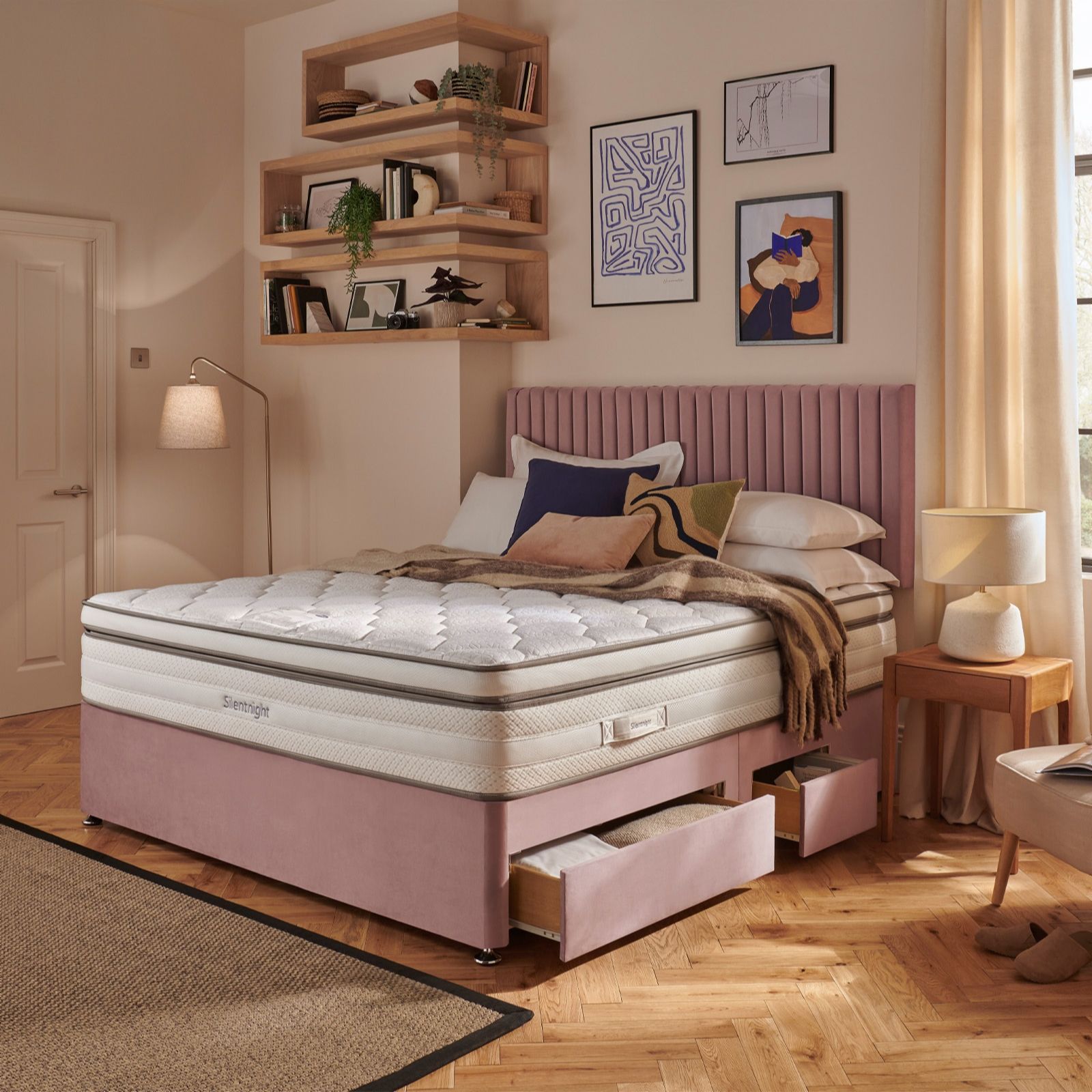 Silentnight ThermaCool Memory 2500 Mirapocket Boxtop Mattress & Divan