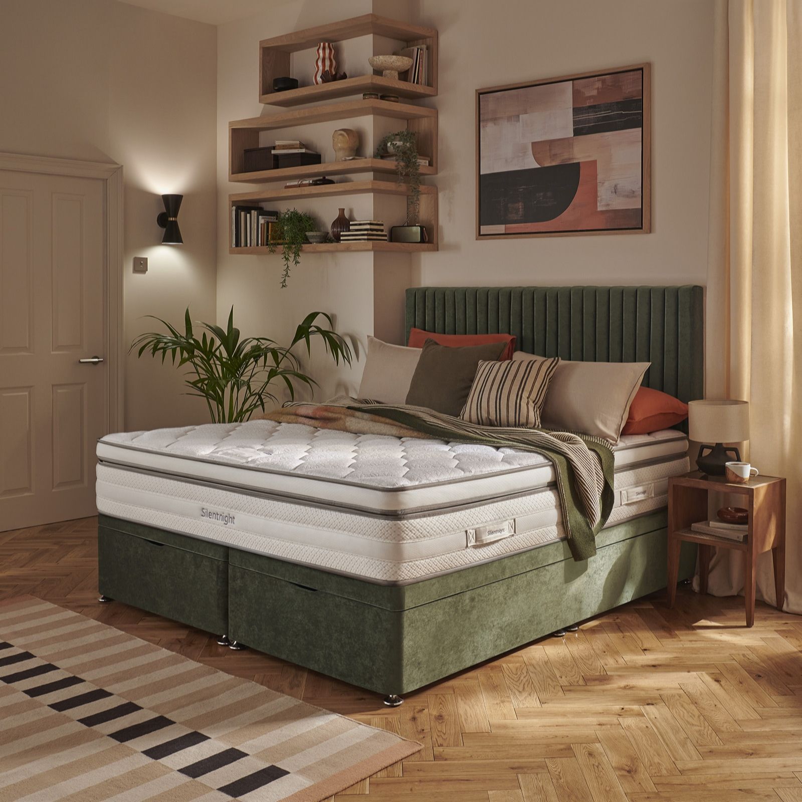 Silentnight ThermaCool Memory 2500 Mirapocket Boxtop Mattress & Ottoman