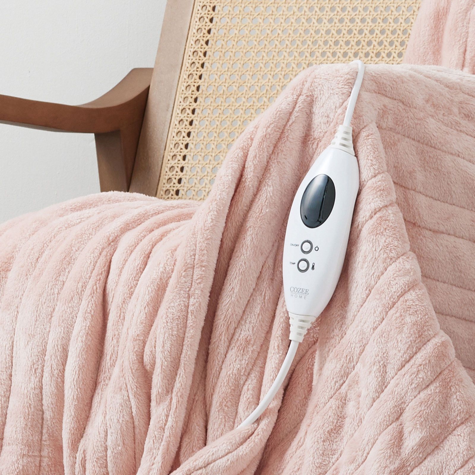 Outlet Cozee Home Faux Fur Heated Throw with 9 Heat Settings QVC UK