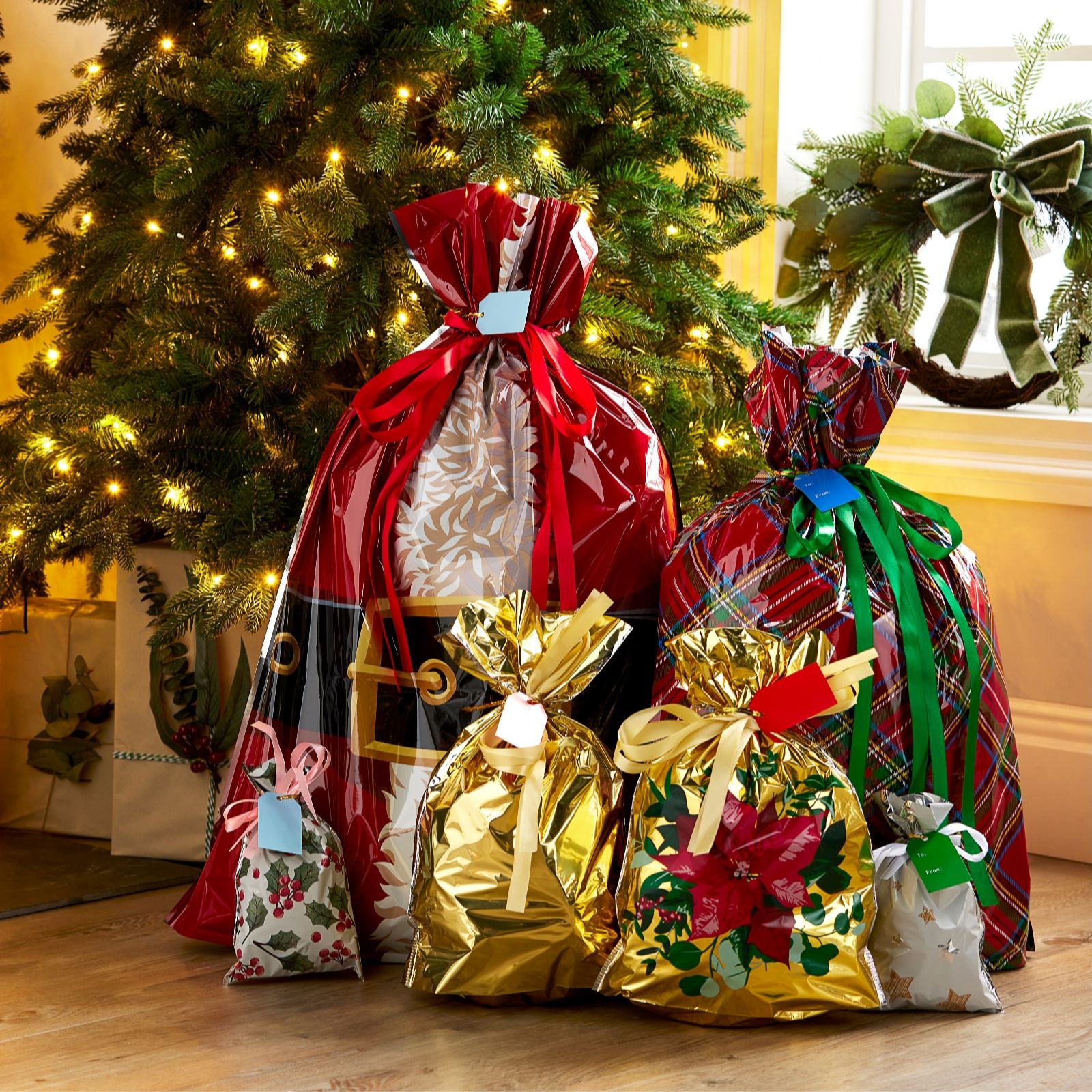 Outlet Perfect Present 50 Bags & Tags Traditional Bumper Set
