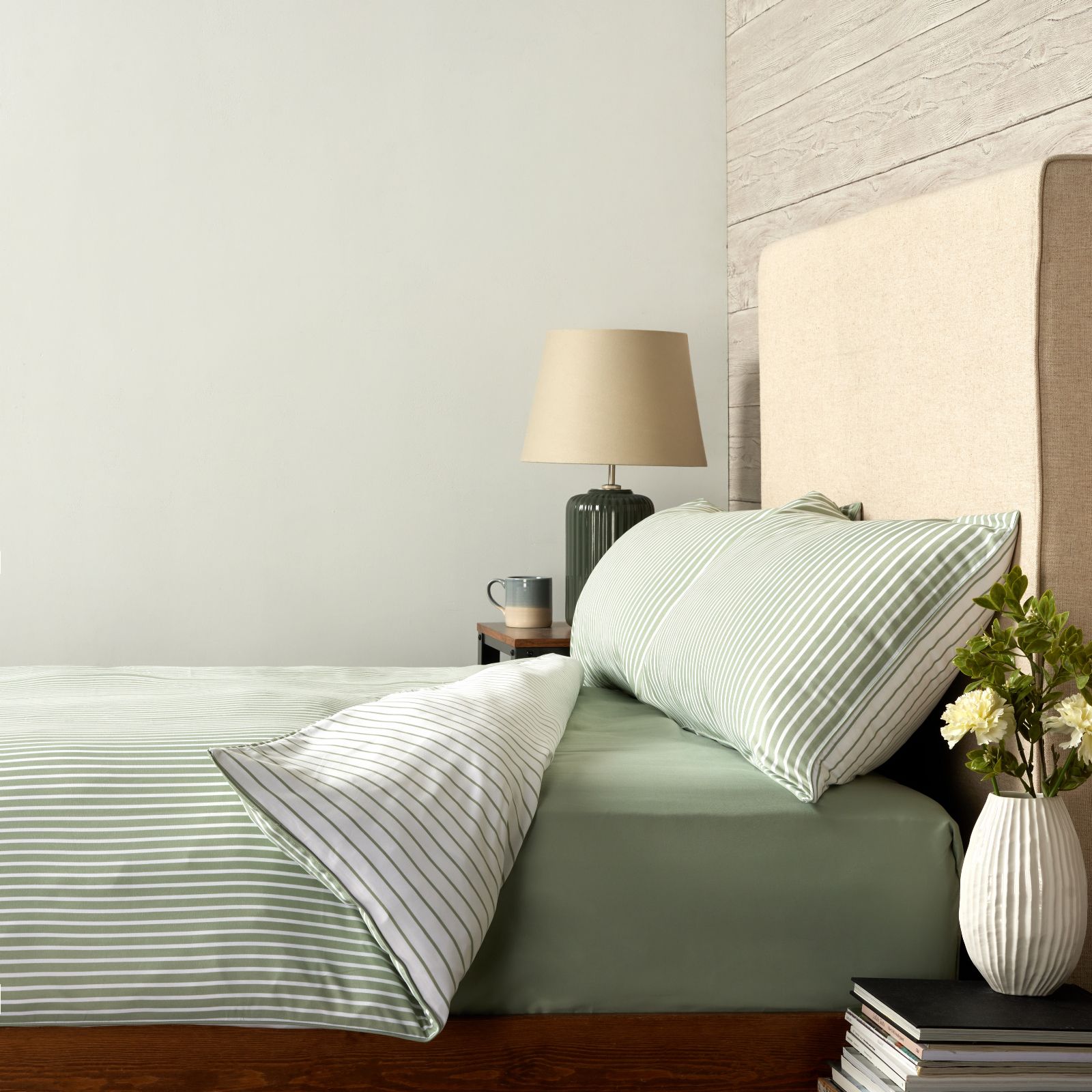 Outlet Cozee Home Reversible Stripe 4 Piece Duvet Set