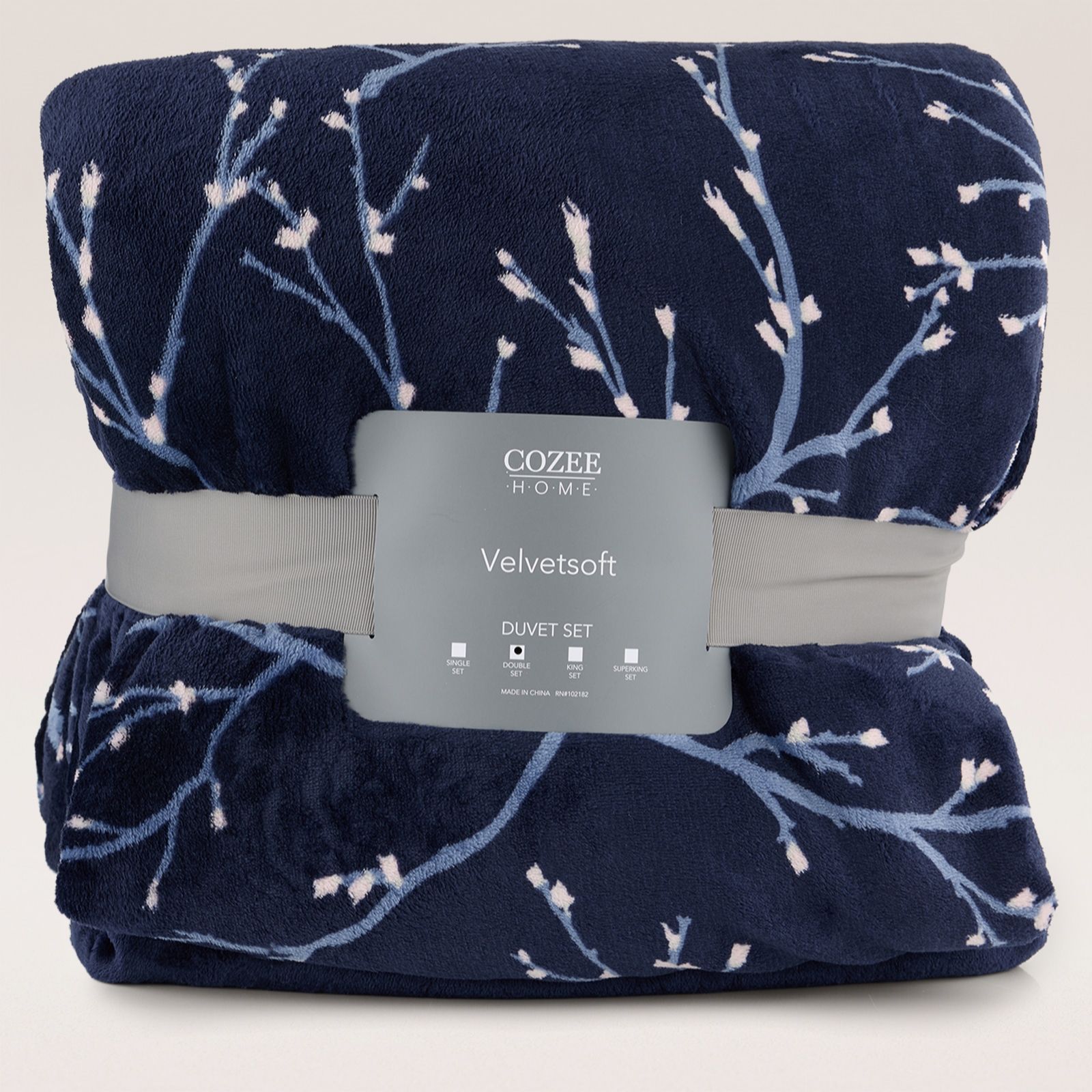 Cozee Home Velvetsoft Winter Cherry Blossom 4 Piece Duvet Set