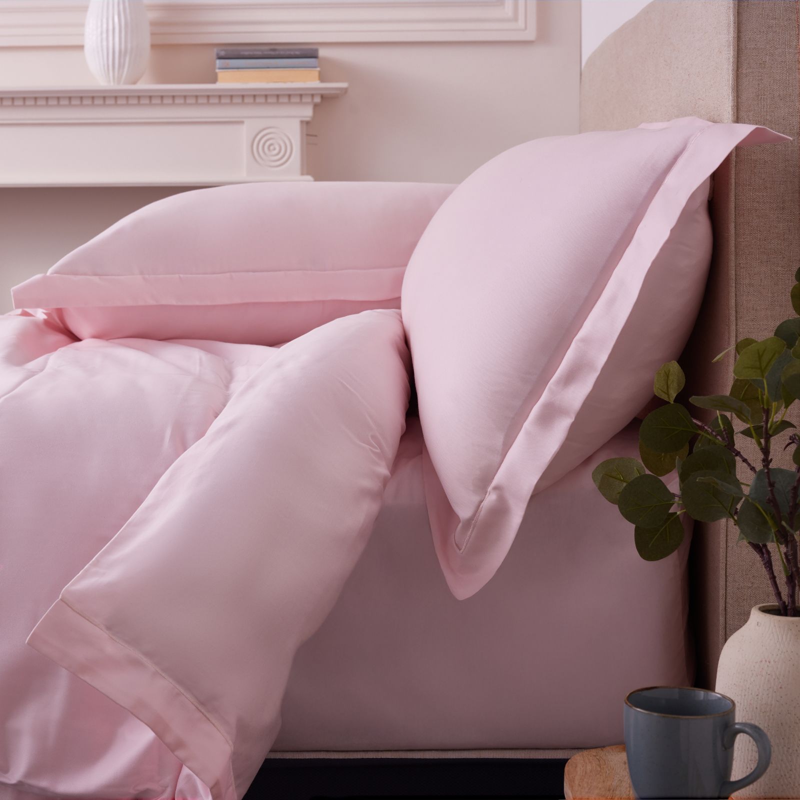 Northern Nights 300TC HygroTTM Cotton Temperature Regulating 4PC Duvet Set