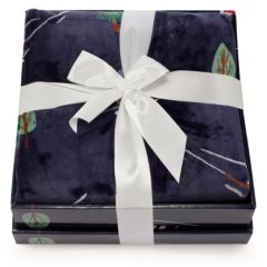 Cozee Home Velvetsoft Ski Chalet Throw in Giftbox
