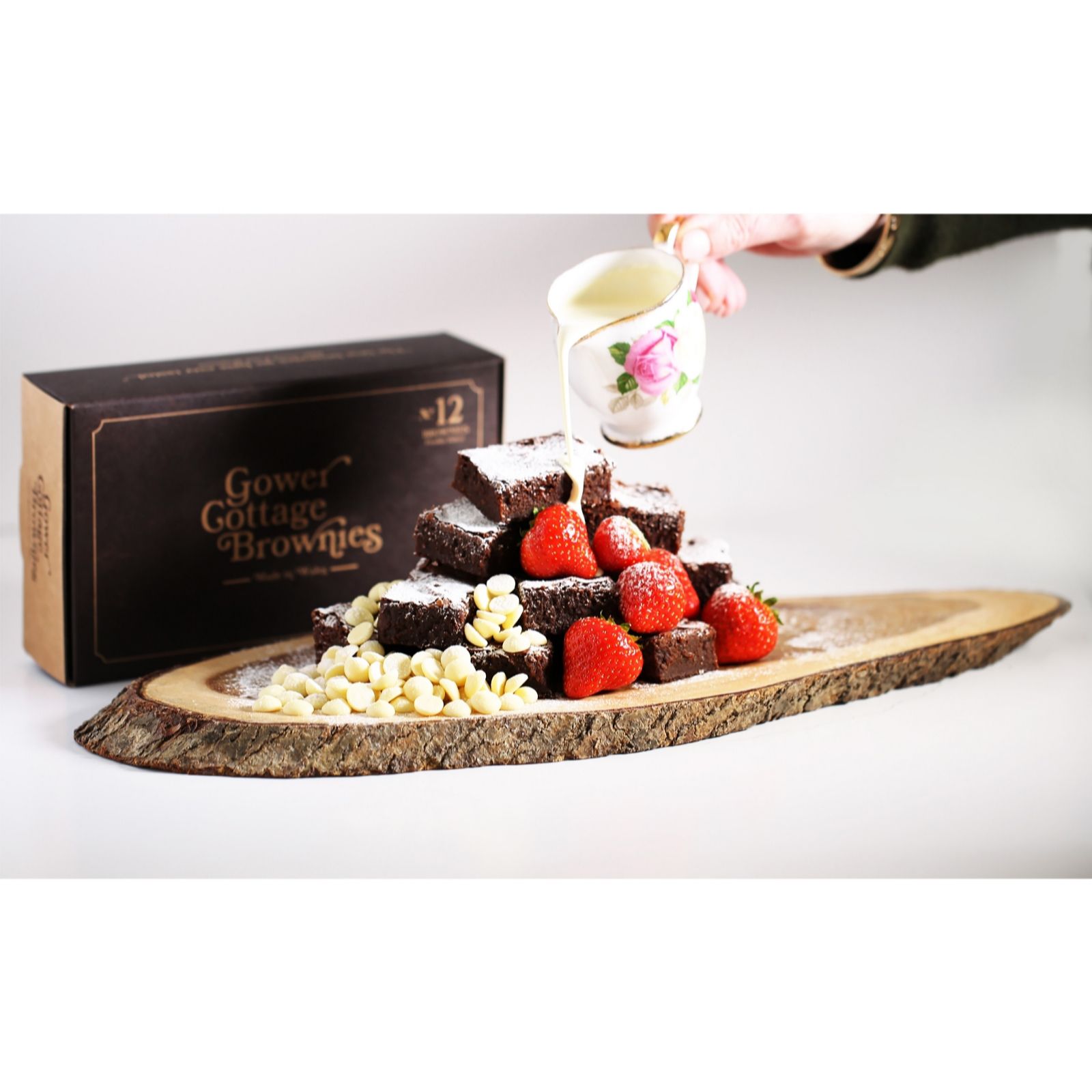  Gower Cottage Limited Edition Set of 12 Strawberries & Cream Brownies