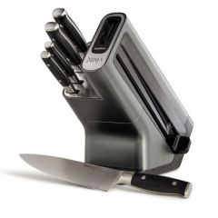 Ninja Foodi StaySharp 5 Piece Knife Block with Integrated Sharpener K32005UK