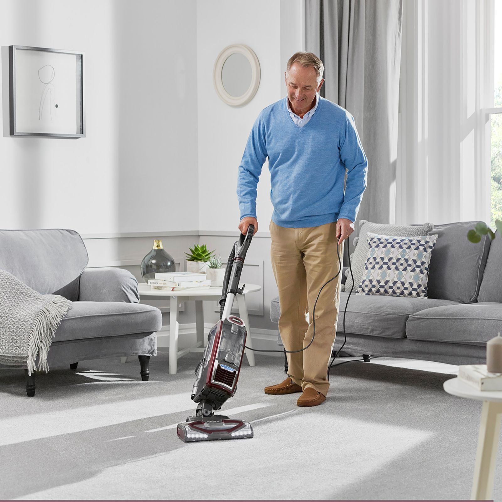 Shark Powered LiftAway True Pet Vacuum Cleaner NV681UKT QVC UK