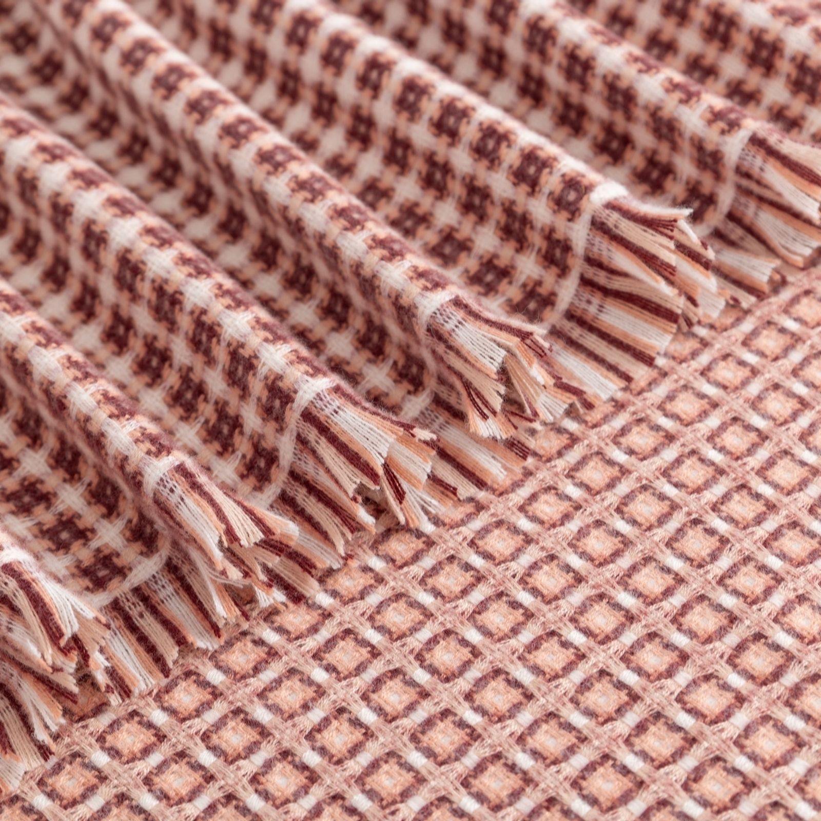Outlet Garden Stories Studio 70 Throw with Fringe