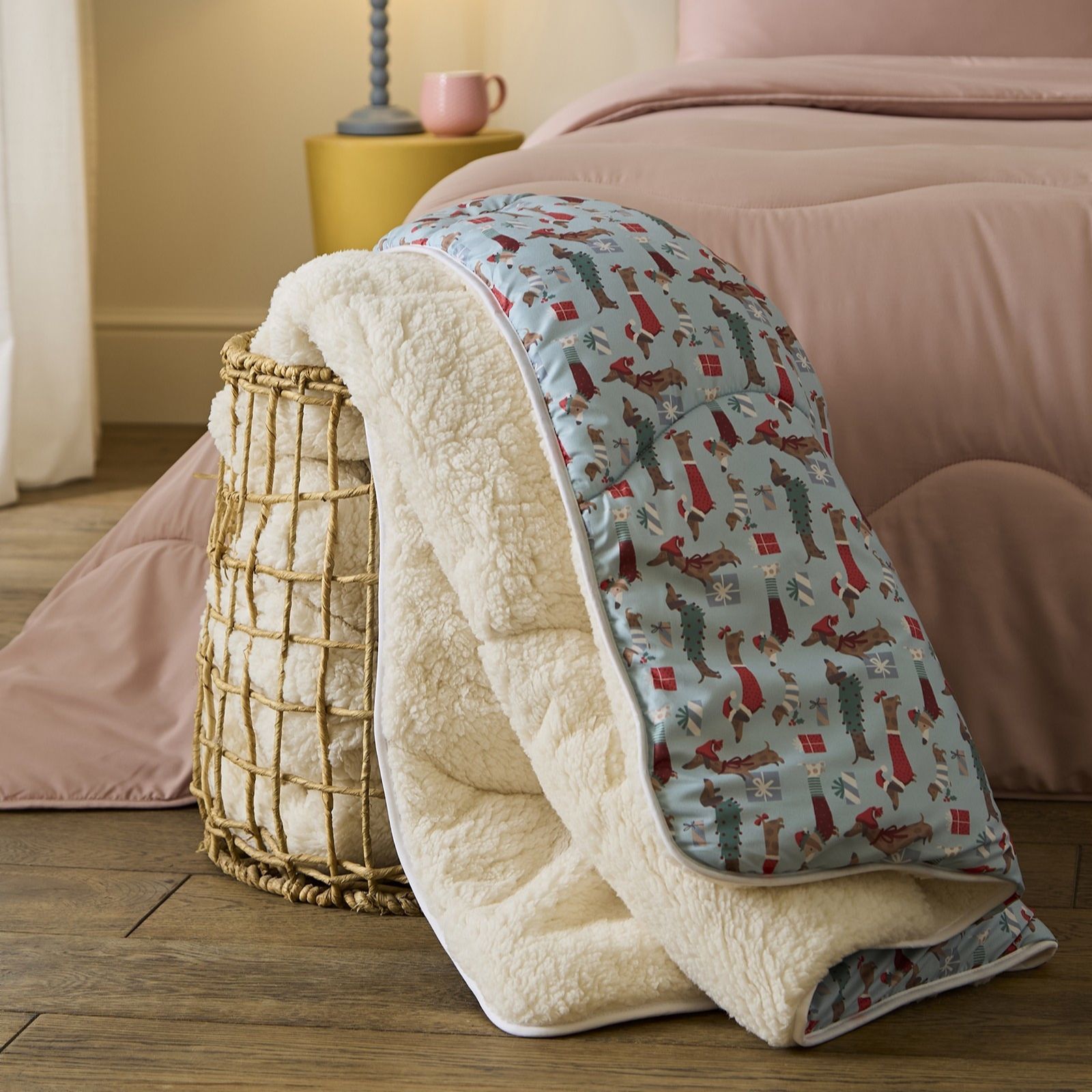 Night Lark Printed Cosy Throw with Sherpa Reverse