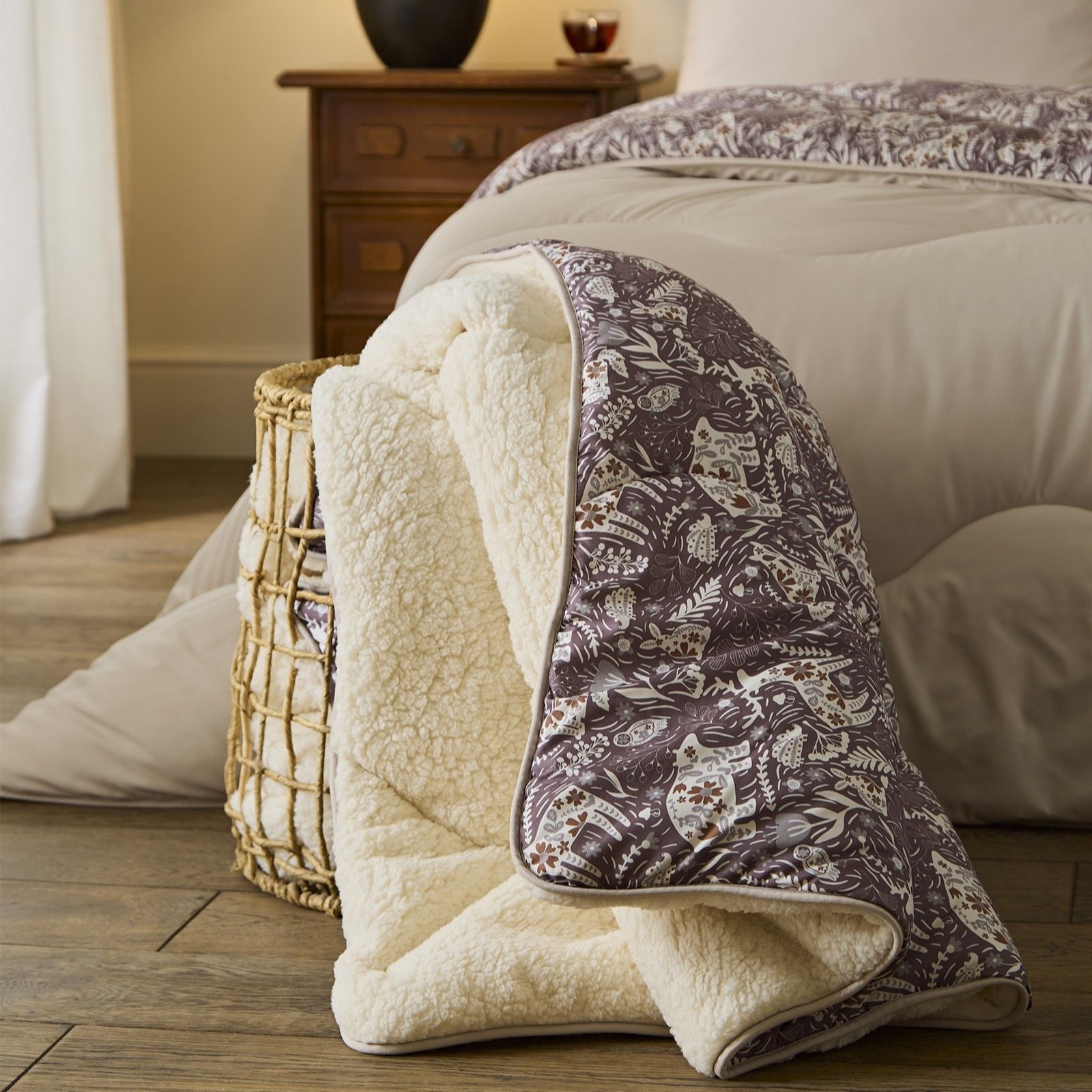 Night Lark Printed Cosy Throw with Sherpa Reverse