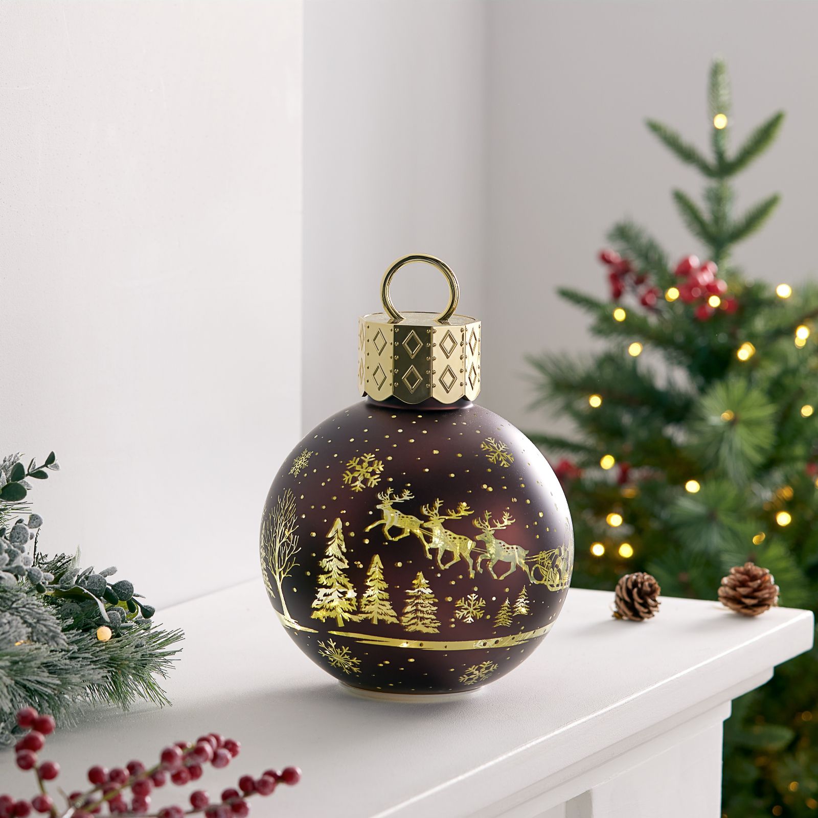 Home Stories 20cm Pre-Lit Rotating Christmas Scene Bauble