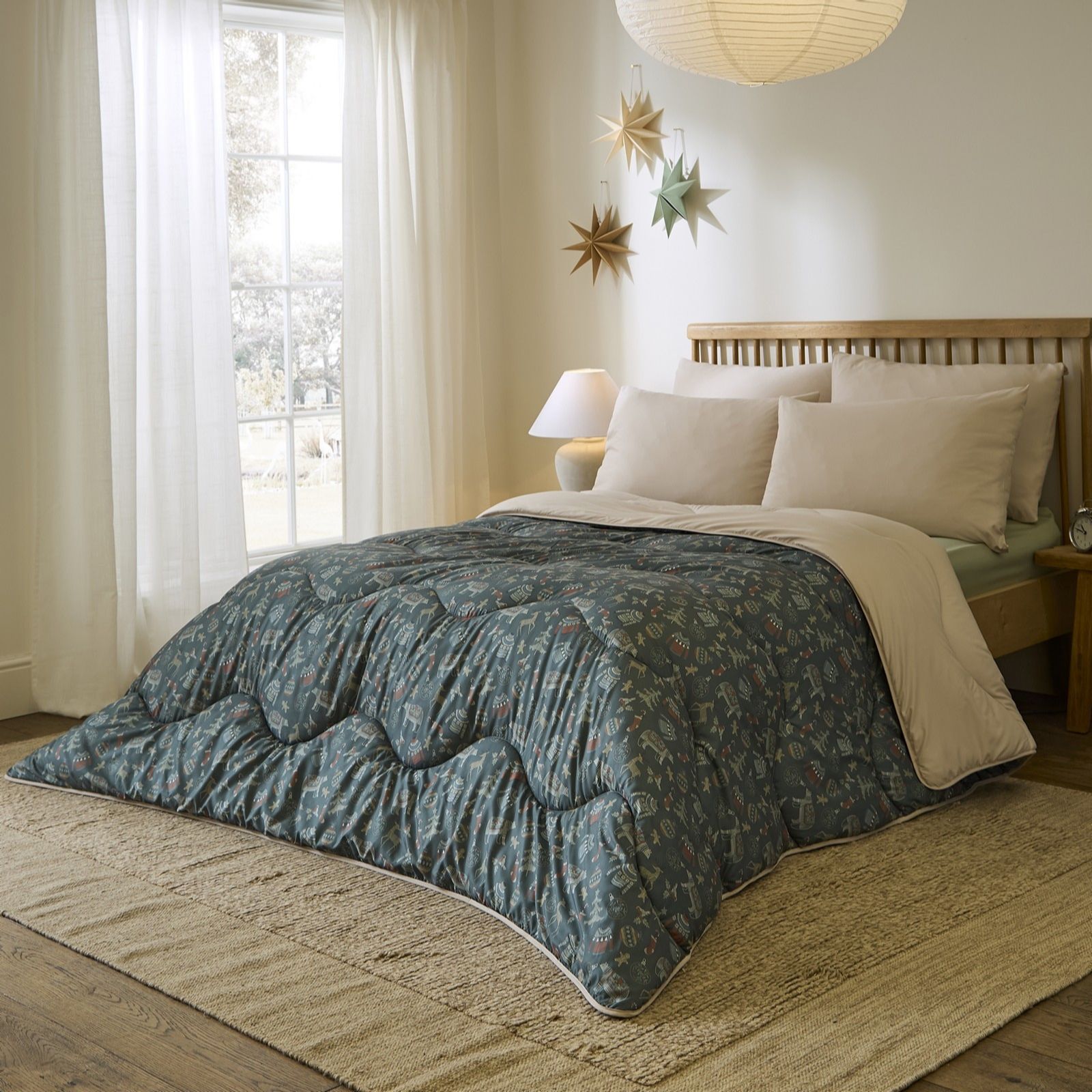Night Lark Nordic Christmas 10.5 Tog Coverless Duvet & Pillowcase Bundle