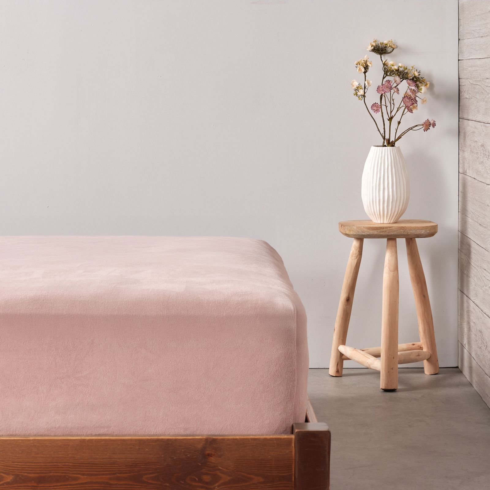 Cozee Home Microfleece Set of 2 Fitted Sheets