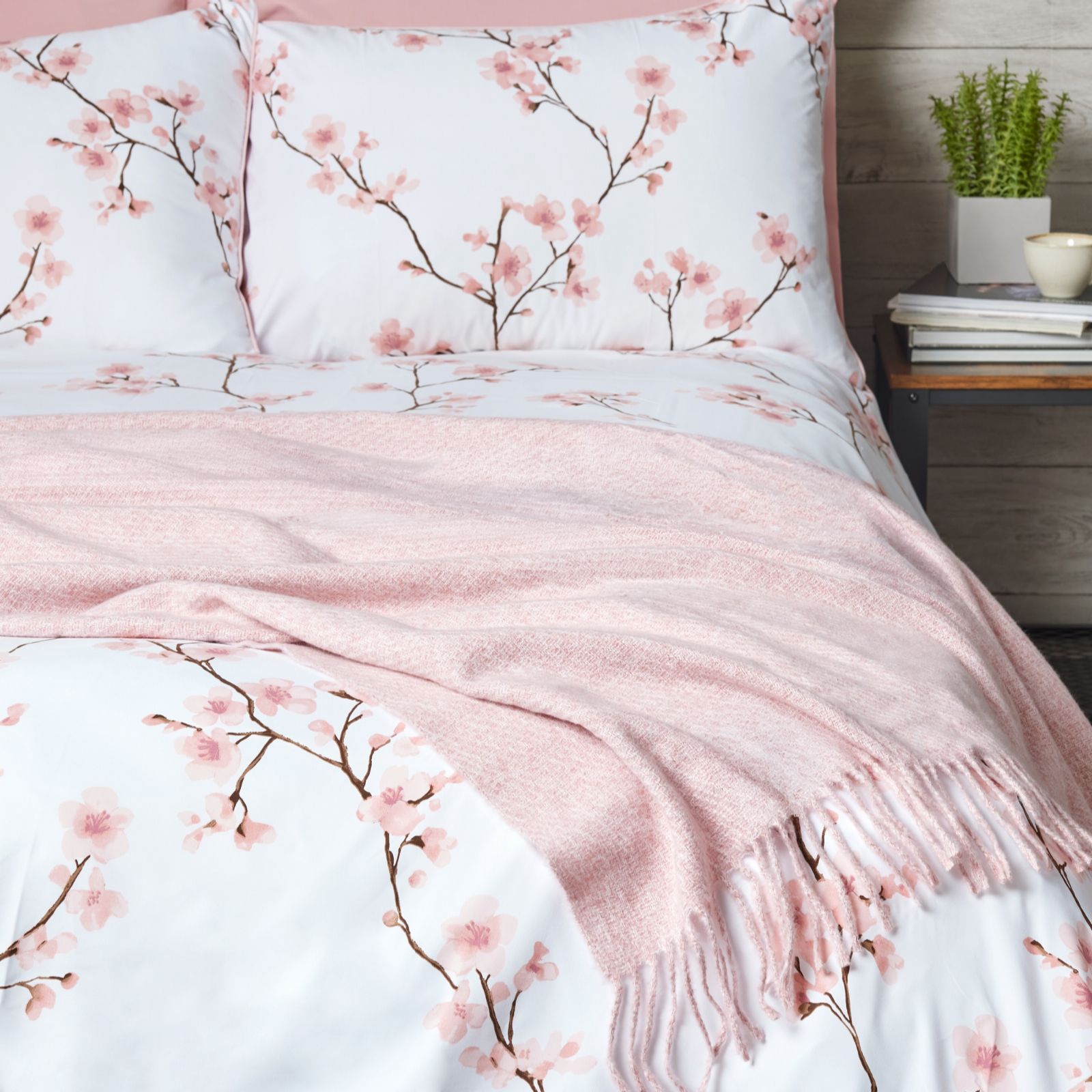 Cozee Home Softknit Throw