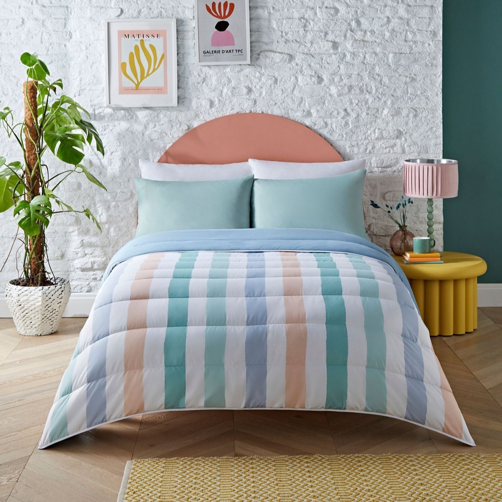 Night Lark Printed Stripes Coverless 6 Tog Duvet Set