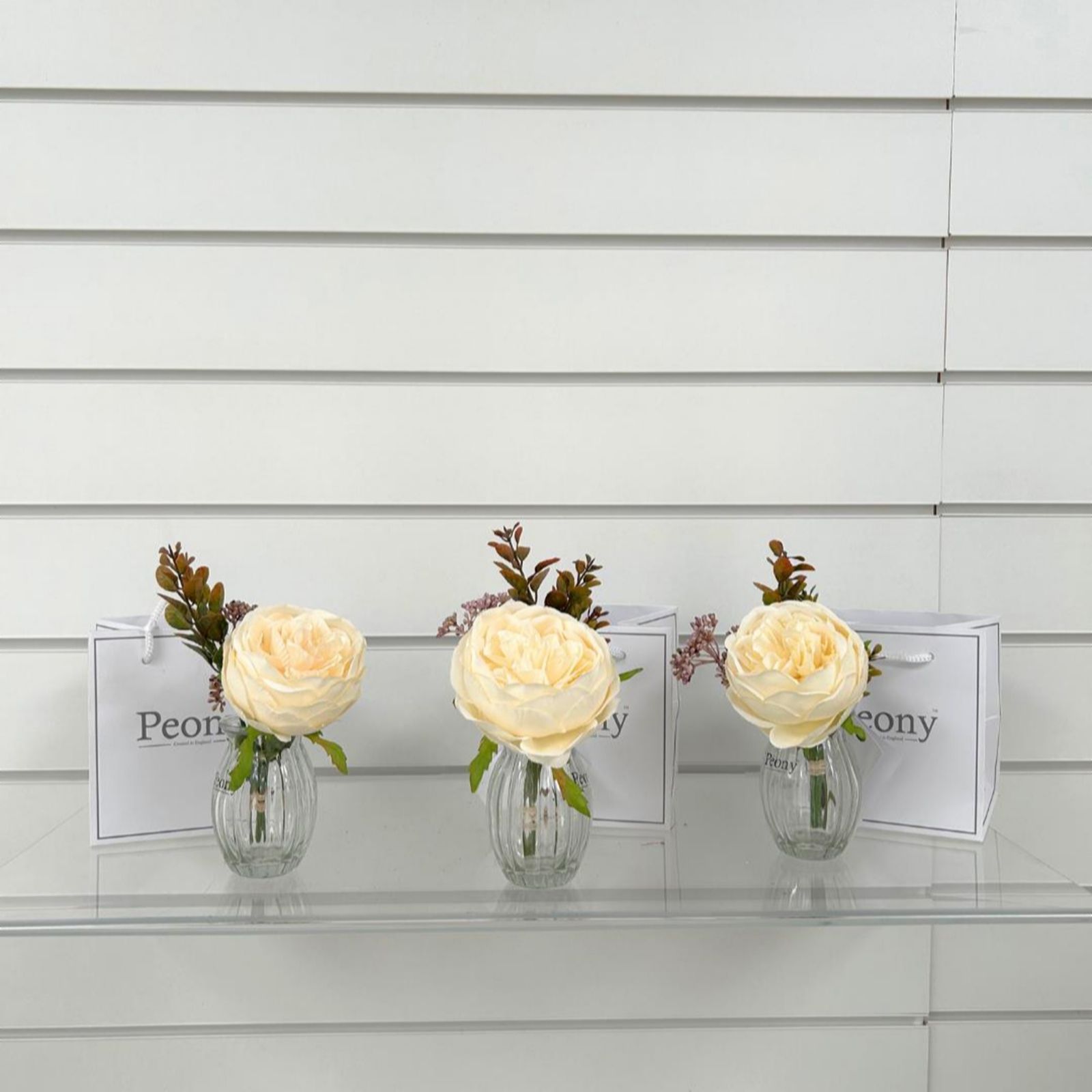 Outlet Peony Set of 3 Rose & Foliage In Optic Vase