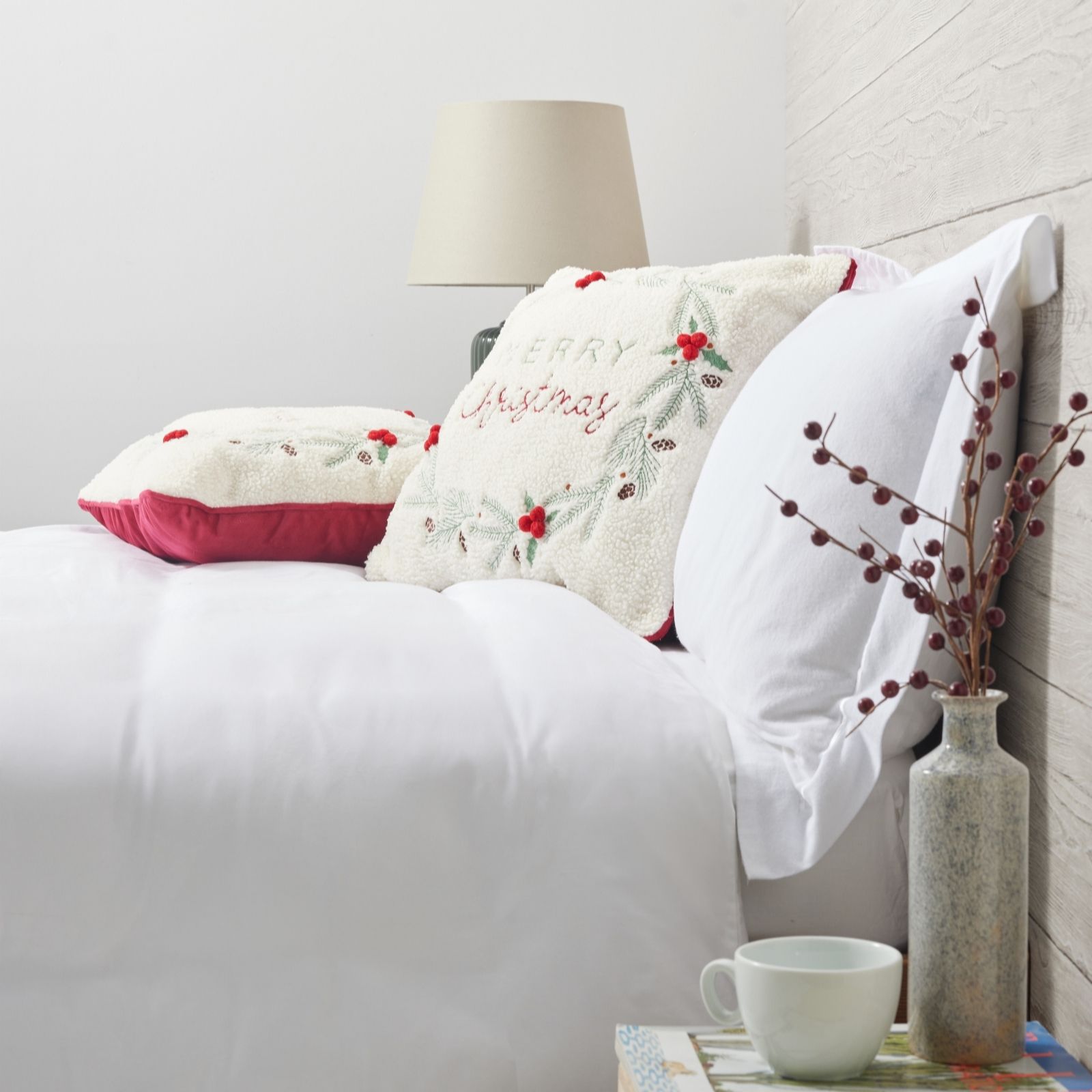 Outlet Sara by Sara Davies Borg Merry Christmas Pillow