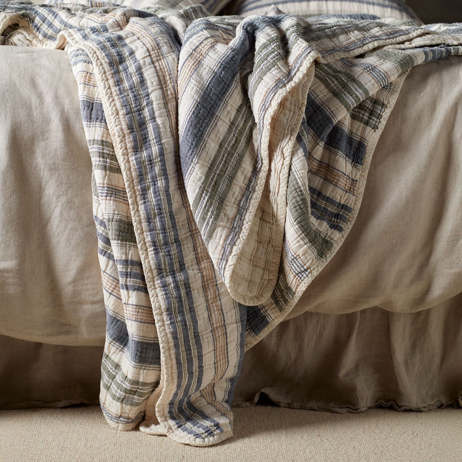 Secret Linen Store Magnus Stripe Throw