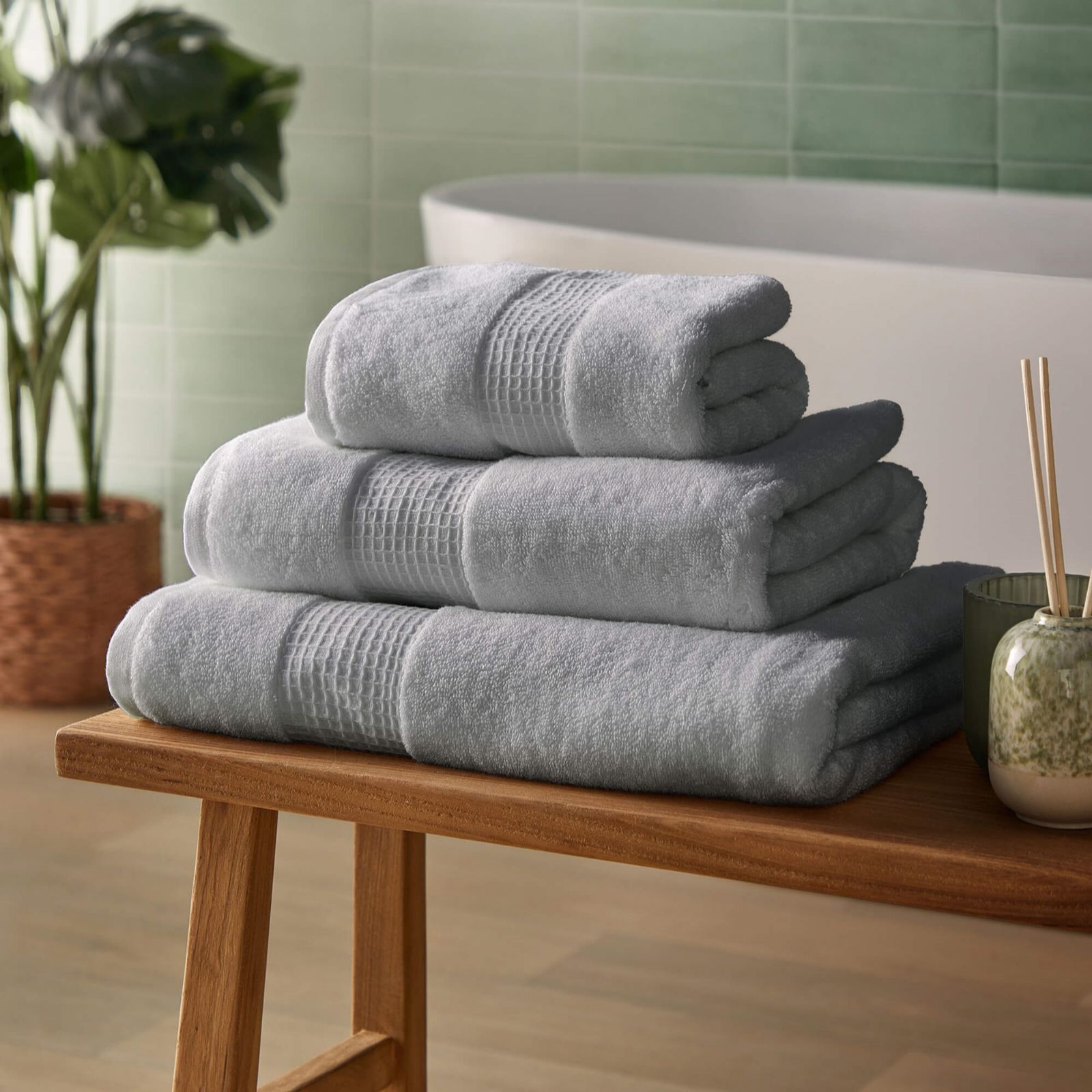 Silentnight Waffle Border Cotton Towel Seven-Piece Bundle