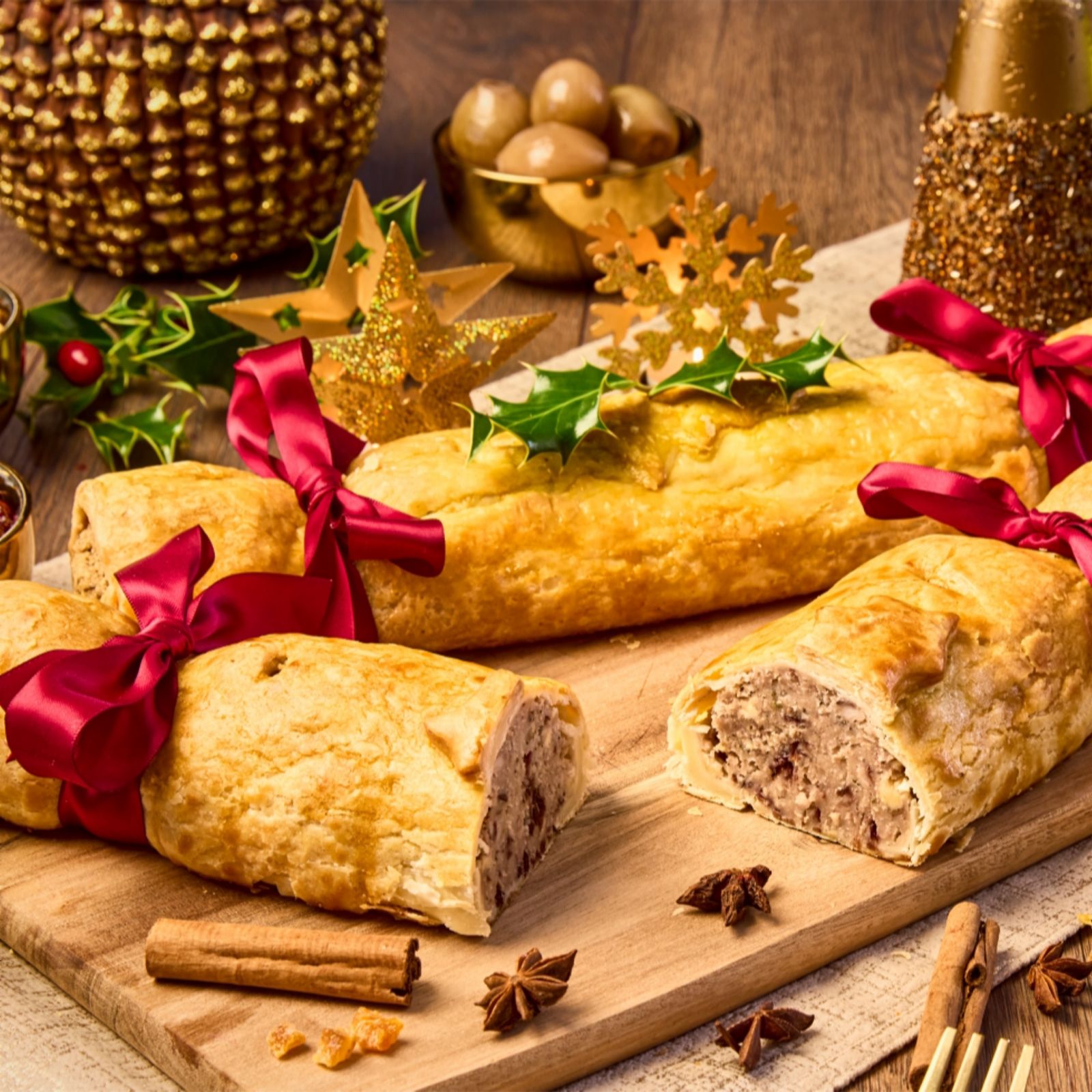 Toppings Set of 2 Gourmet Sausage Roll Christmas Crackers with Ribbon