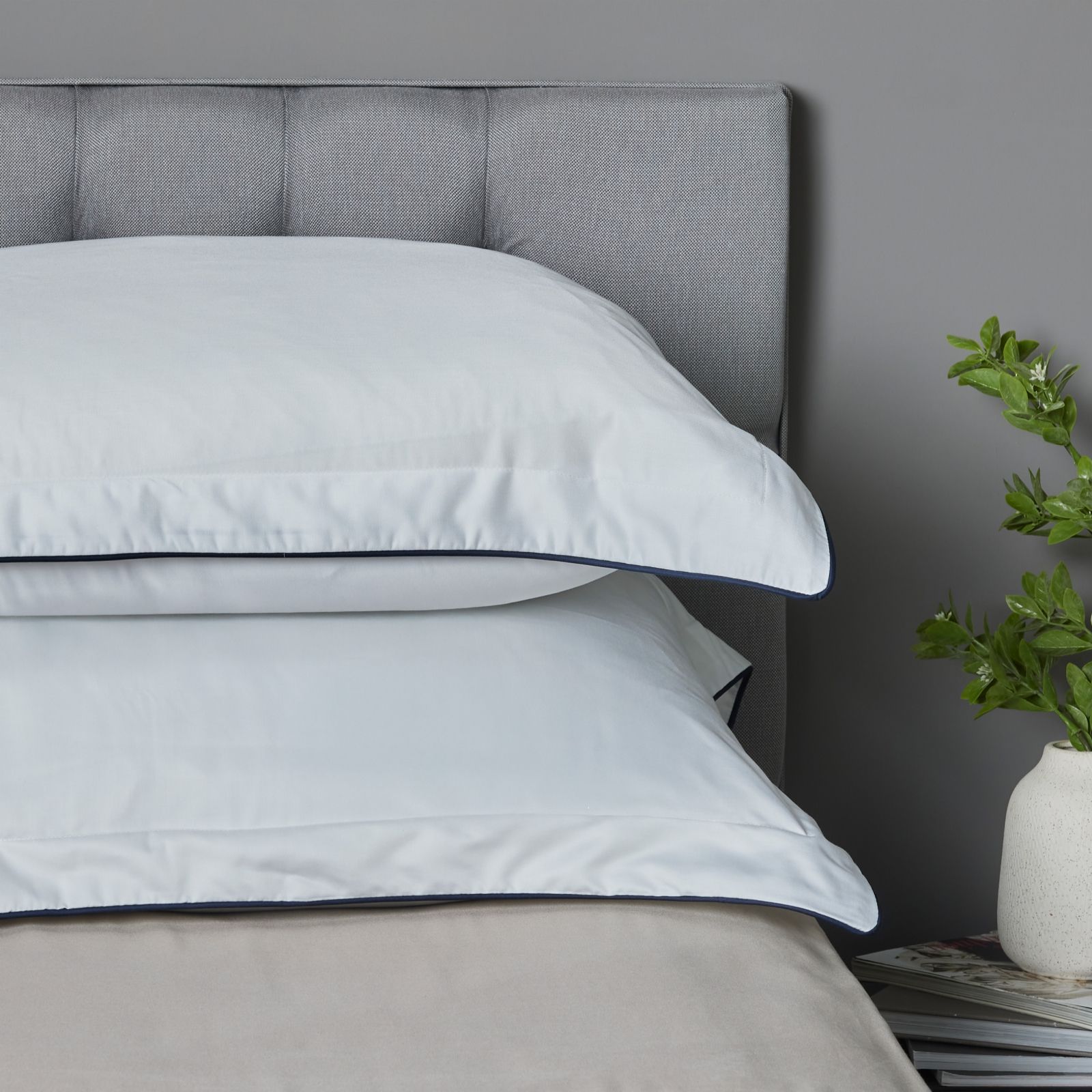 Northern Nights 400TC Bamboo Cotton Oxford Pillowcases w/Piping Detail