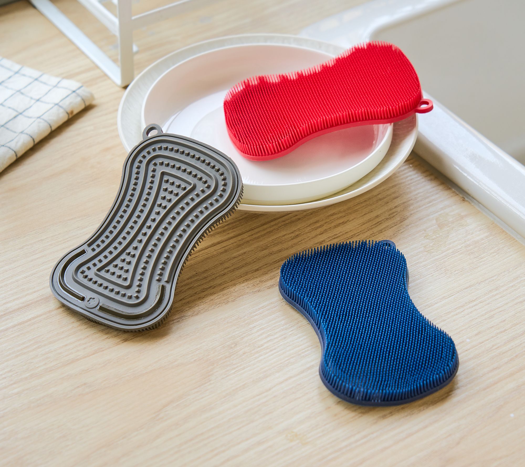 Kochblume Set of 3 Silicone Sponges with Scraper - QVC.com