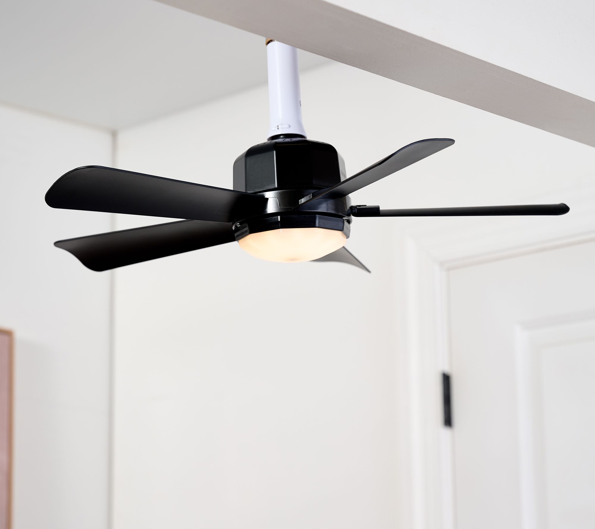 Cascade Pro 2-in-1 Socket 19" Ceiling Fan & LED Light