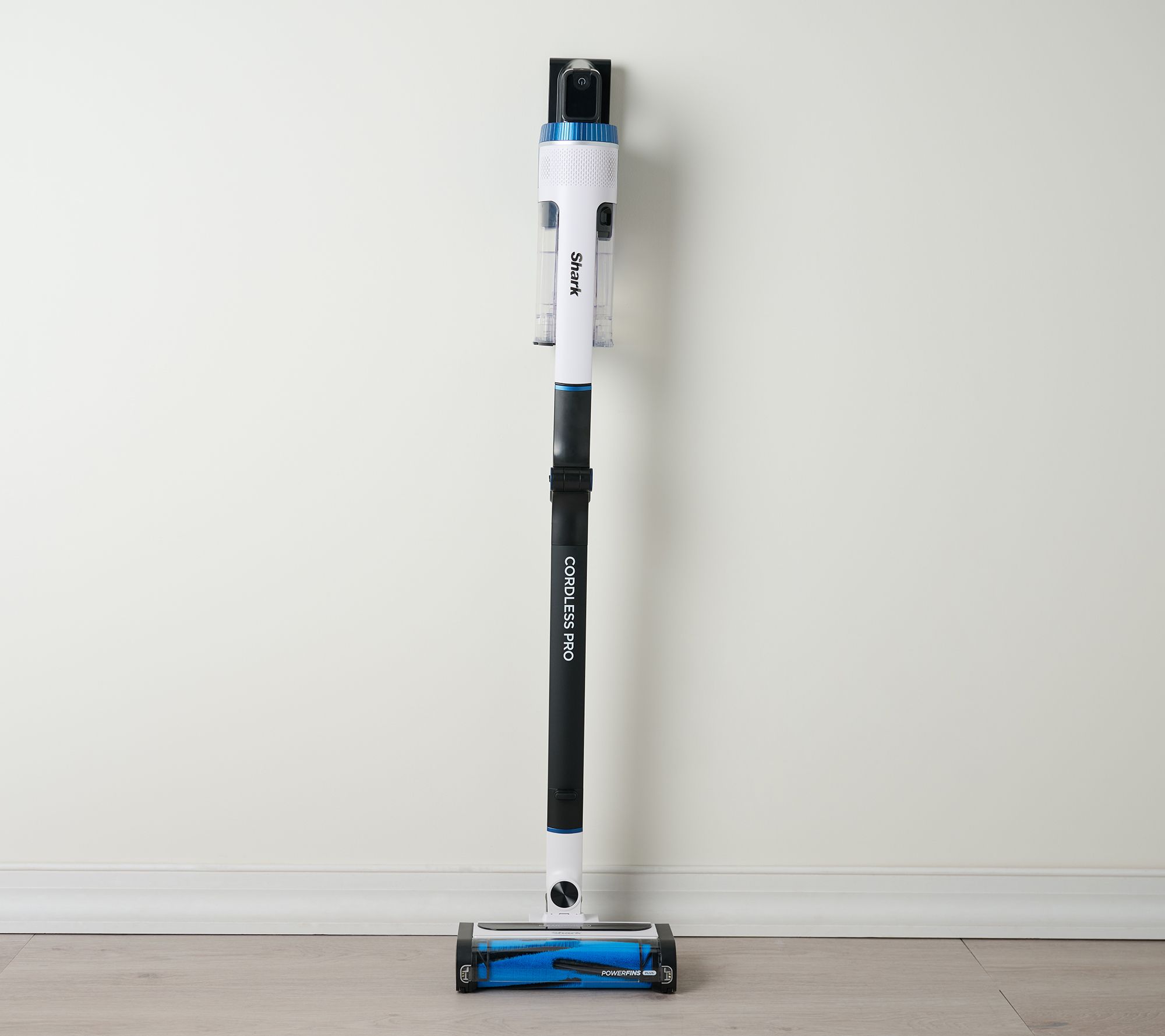 Shark CleanSense IQ Multi-Flex PowerFins IZ577 Cordless Vacuum